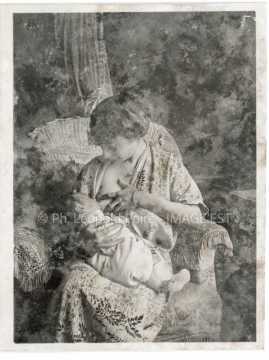 Femme allaitant (Nancy)